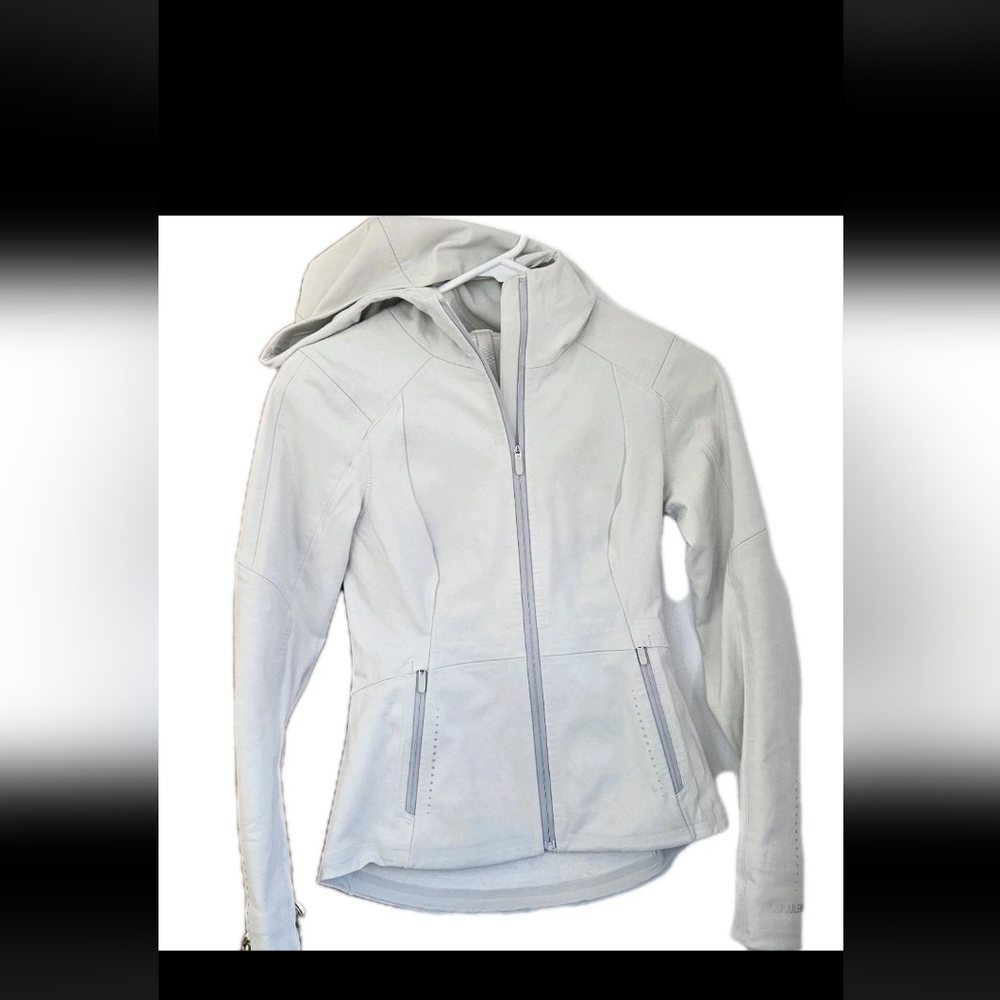 Lululemon Women's Cross Chill Performance Jacket, xxs Bone Color